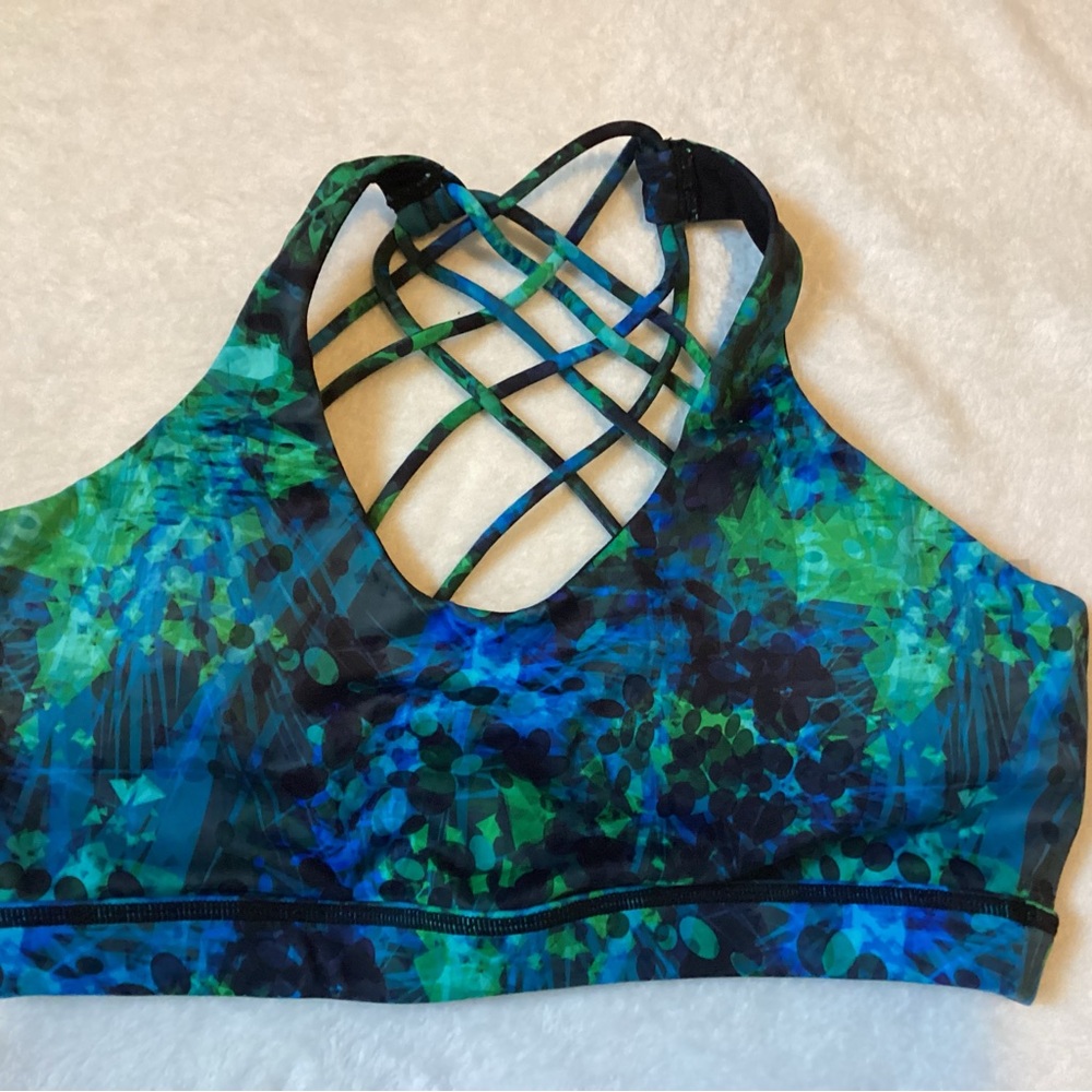 Constantly Varied Gear CVG Tidal Wave Butterfly Back Sports Bra